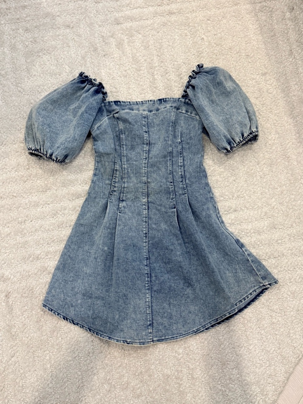 NWOT! Women’s One and Only Denim Puff Sleeve Mini Dress - Size XS - Picture 2 of 7